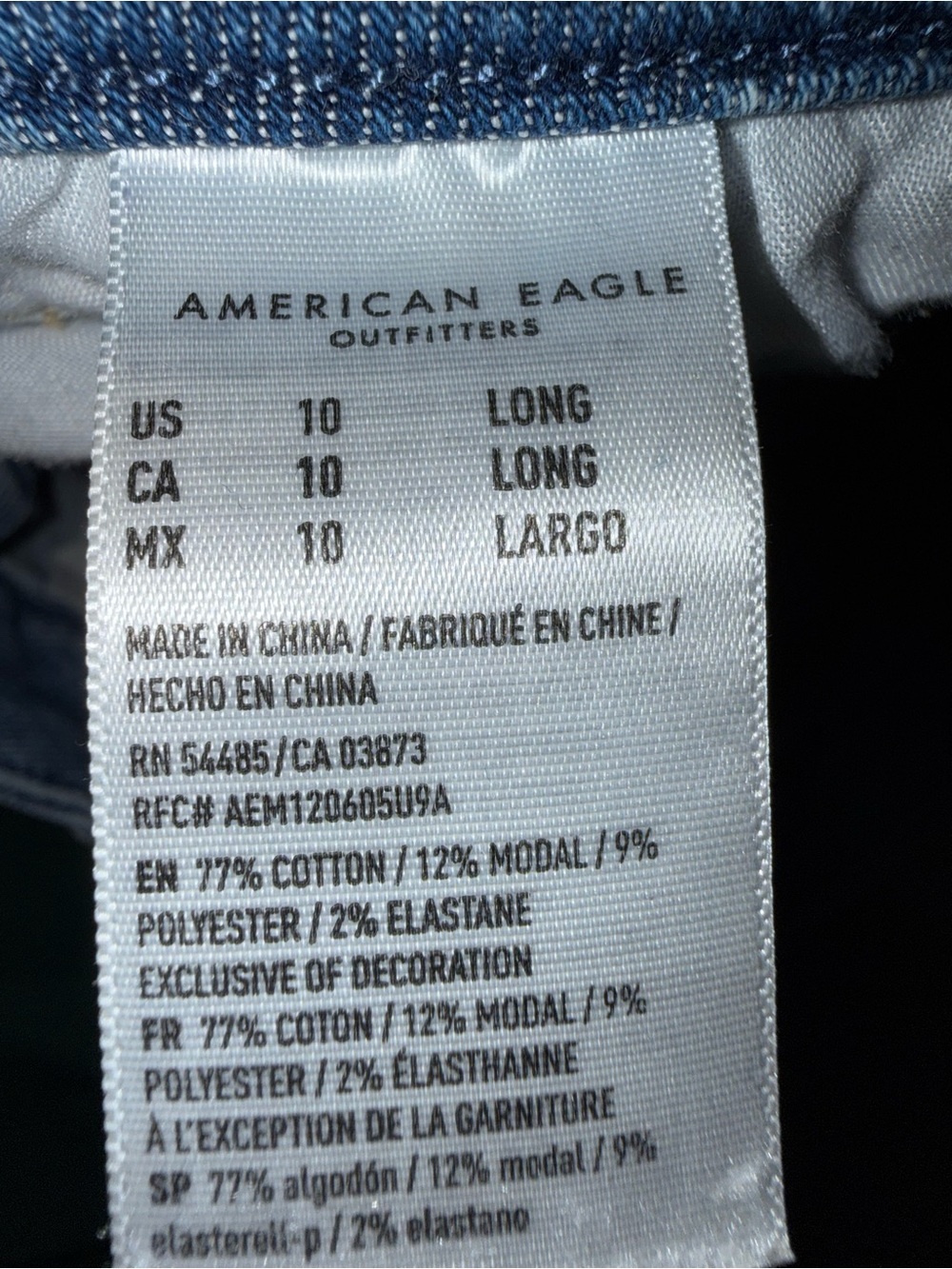 American Eagle High Rise Ripped Jeans - Picture 3 of 3